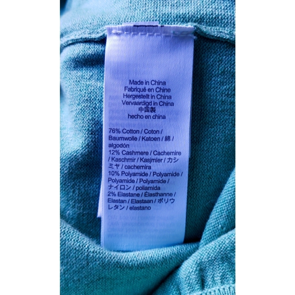 7. J.Crew High-waisted cotton-cashmere sweater short - Picture 5 of 5